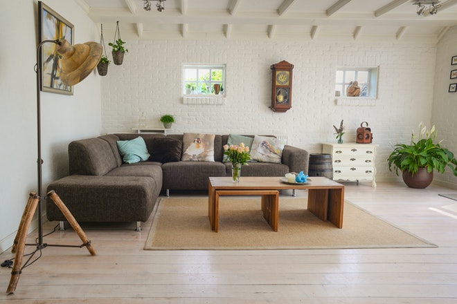 drawing room with carpet