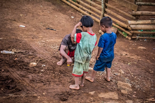 child play in mud