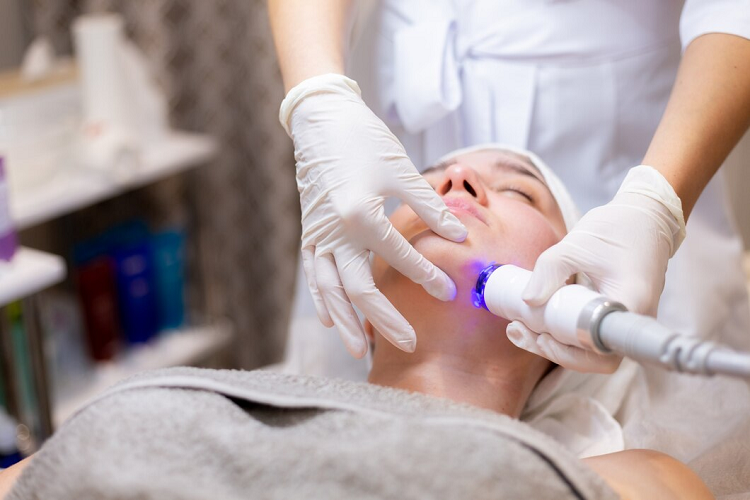 laser facial treatment